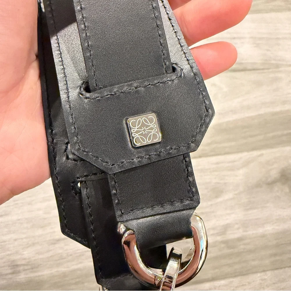 Loewe Puzzle Black Messenger Bag